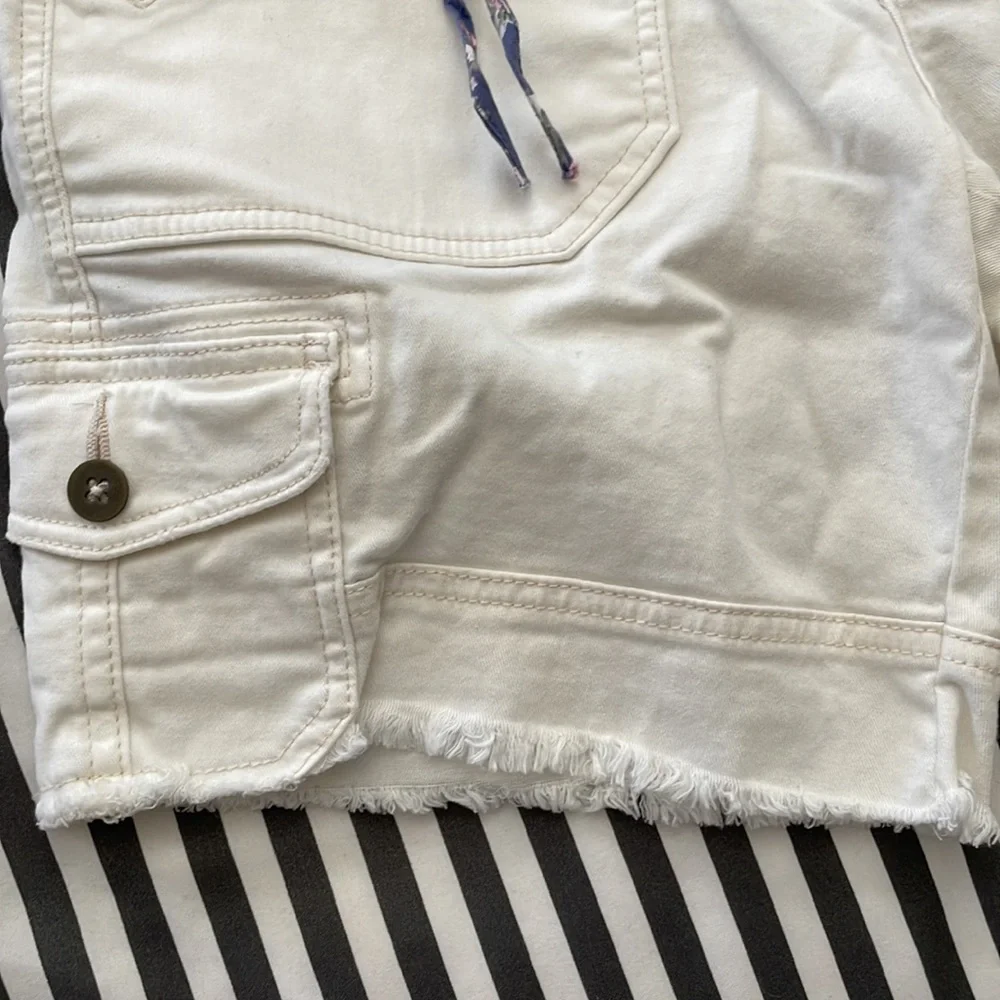 Free People white shorts - Picture 3 of 16